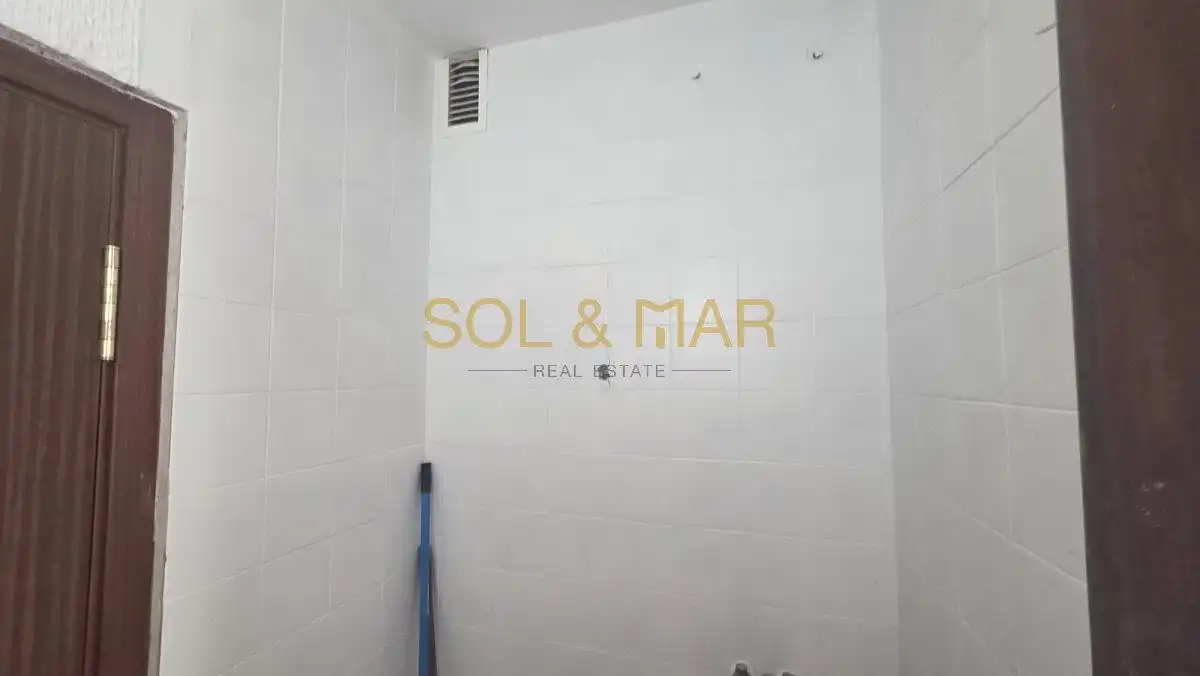 Badezimmer von Wohnung zum Verkauf in Torremolinos mit Heizung, Terrasse und Gemeinschaftspool