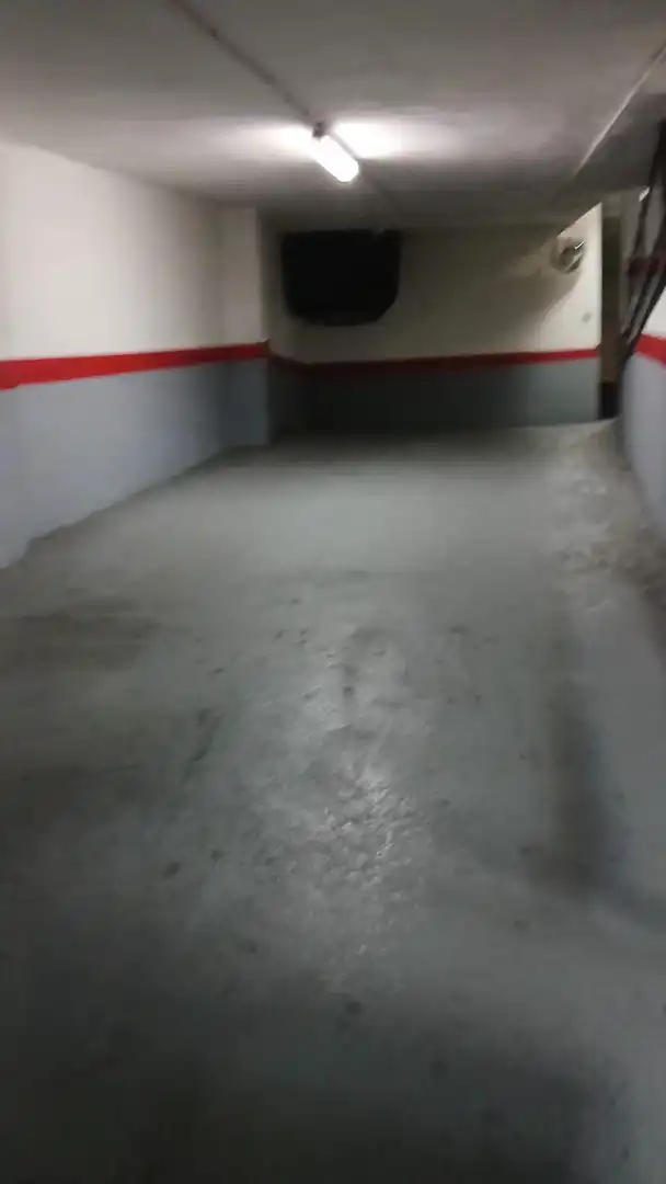 Einzelparkplatz zum Verkauf in Calle Monsenyor Higini Anglés, imagen 5