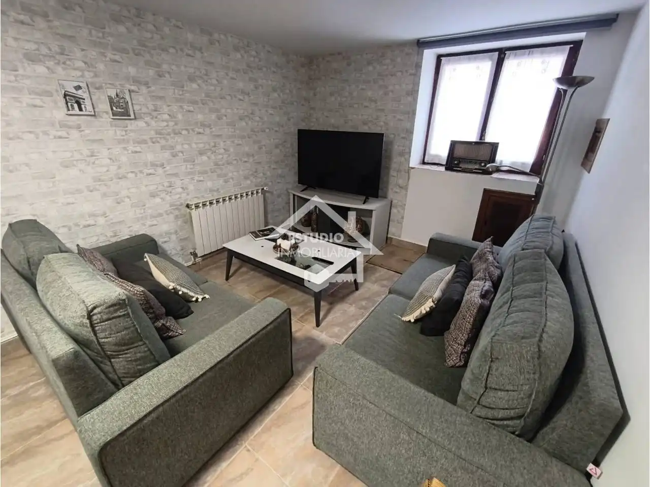 Sala d'estar de Casa o xalet en venda en Bañares, La Rioja