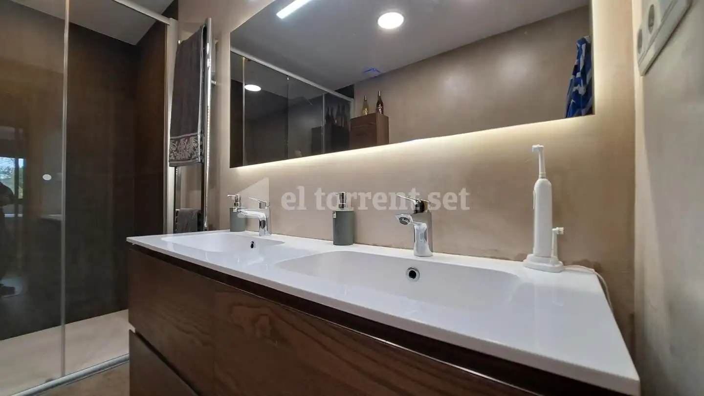 Baño de Casa o chalet en venta en Argentona con Aire acondicionado, Calefacción y Jardín privado