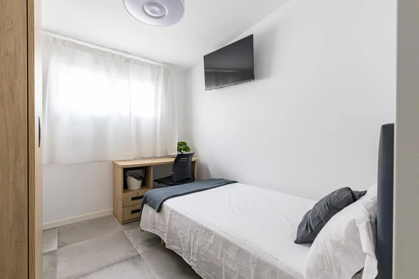 Schlafzimmer von Wohnung zur untervermieten in Murcia mit Klimaanlage, Heizung und Möbliert