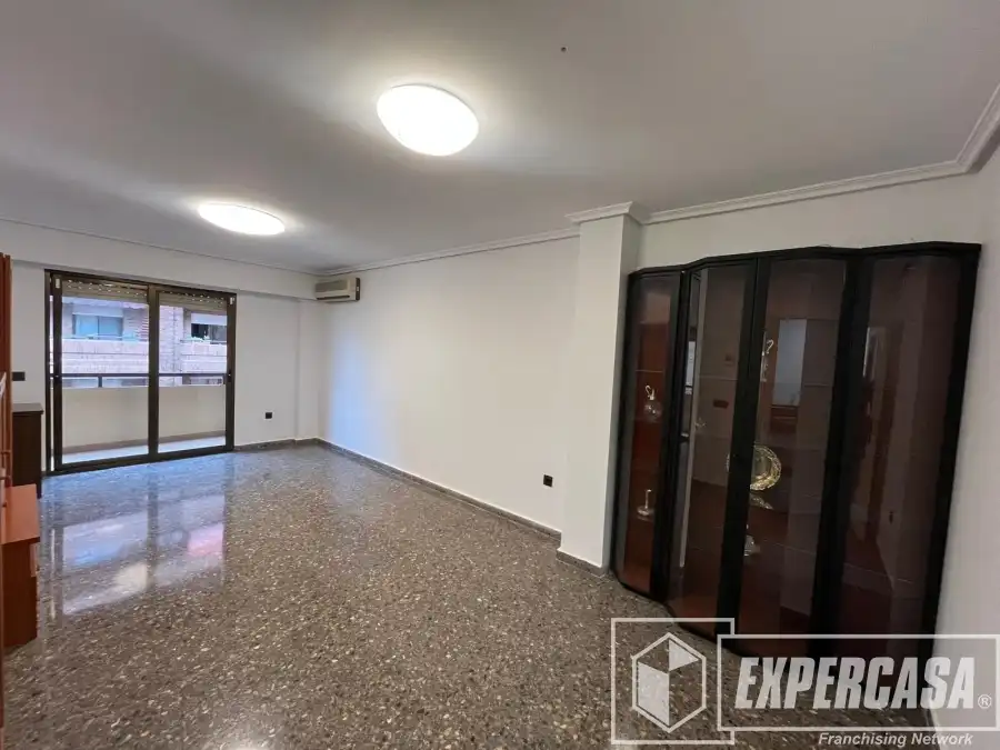 Flat with lift for sale in Zona Avenida al Vedat, imagen 8
