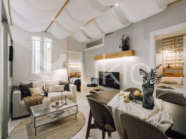 Apartamento con ascensor en alquiler en Calle de Narváez