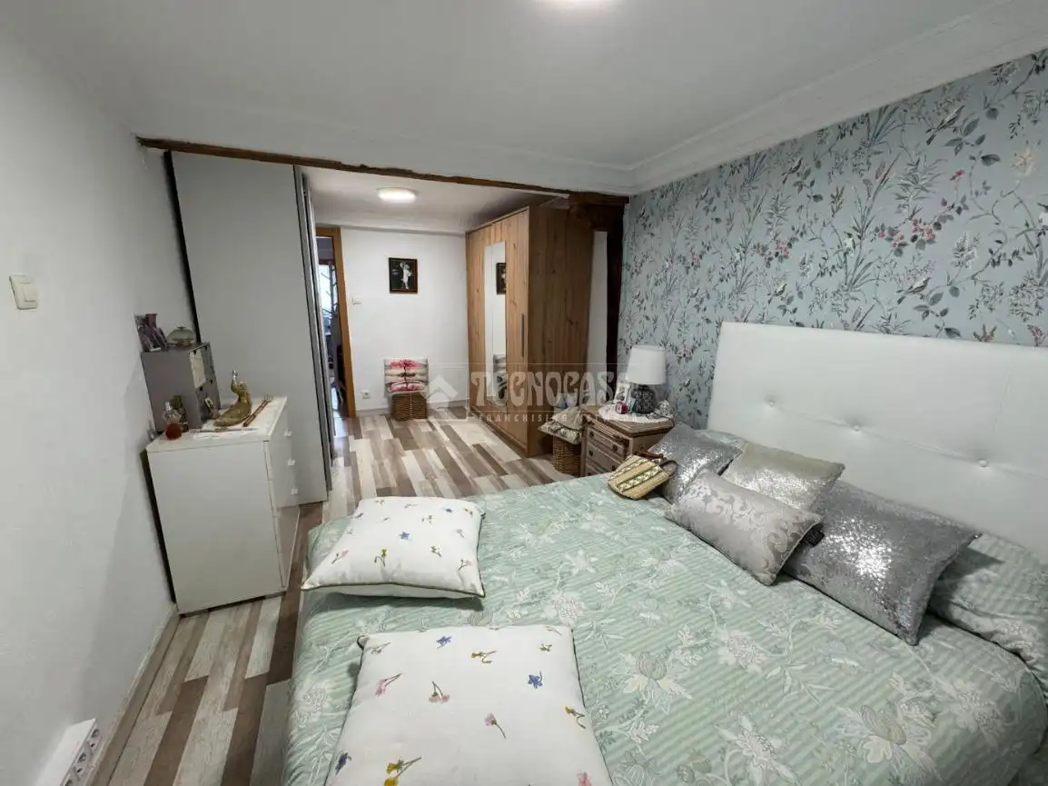 Habitación de Piso en venta en Santander con Parquet y Balcón