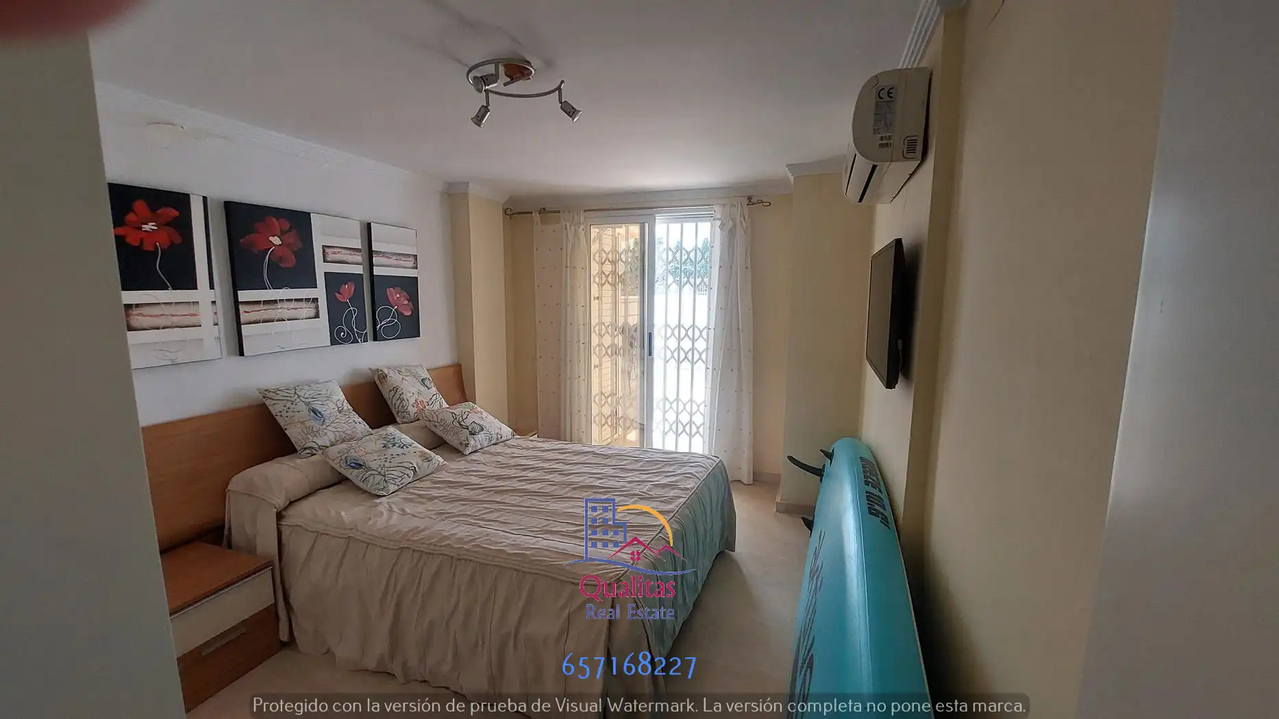 Habitación de Casa adosada de alquiler en Oliva con Aire acondicionado, Calefacción y Terraza