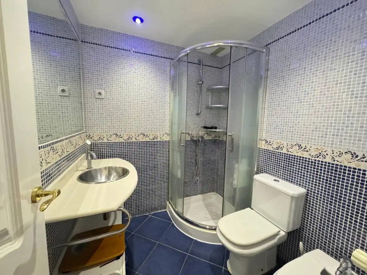 Bathroom of Houses for rent in Alcalá de Henares  with Air Conditioner, Heating and Private garden