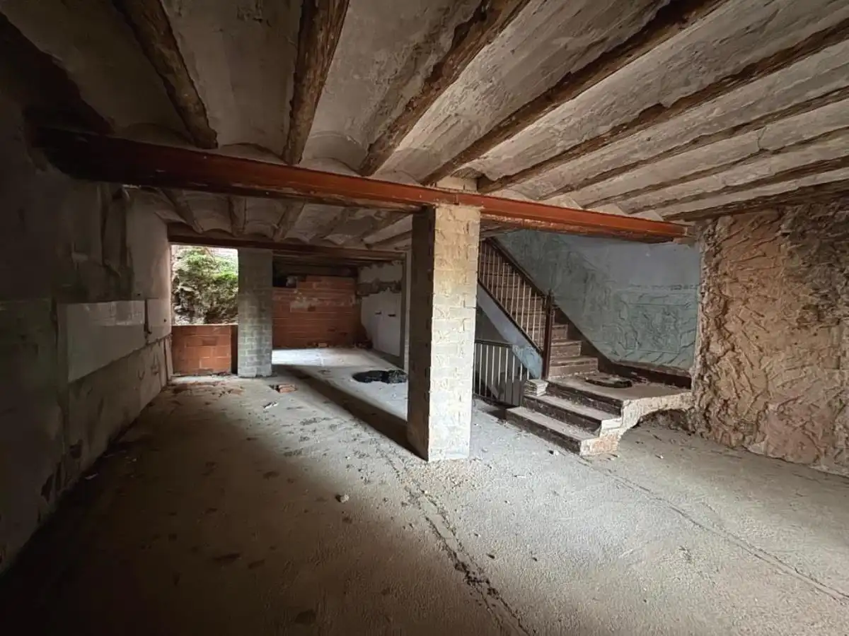 Einfamilien-Reihenhaus zum Verkauf in Beceite mit Balkon