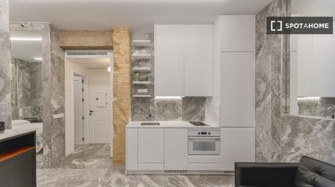 Foto 3 de Estudi per a compartir a El Cabanyal - El Canyamelar,  Valencia Capital