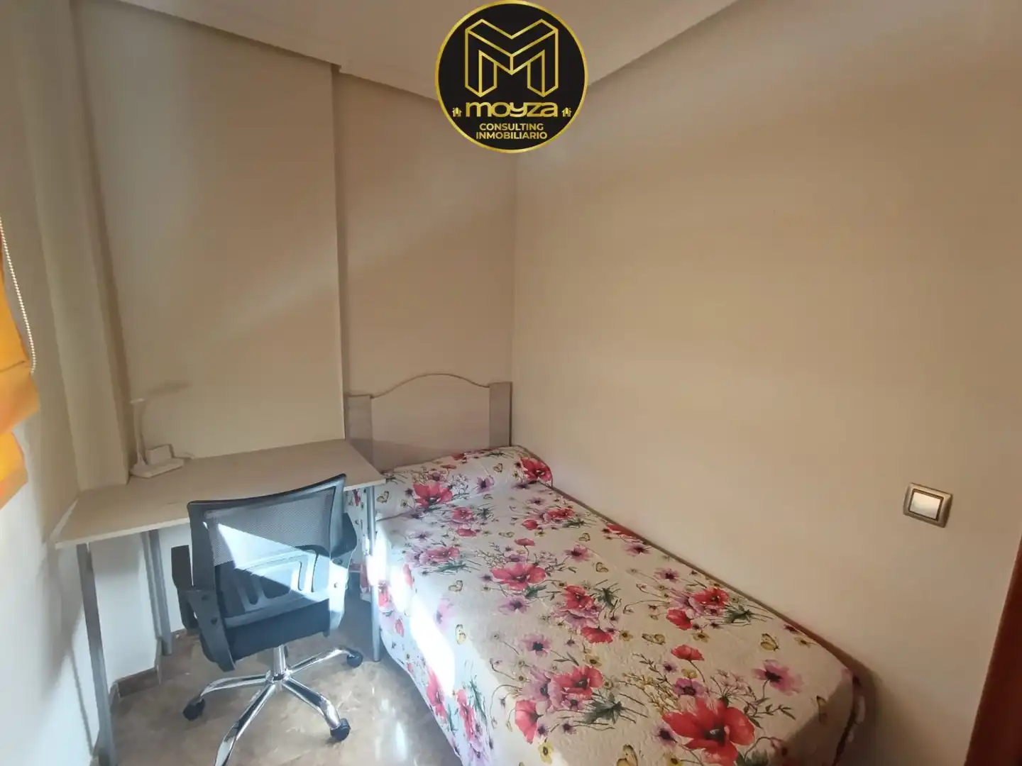 Schlafzimmer von Wohnung zur Miete in Jaén mit Klimaanlage und Heizung