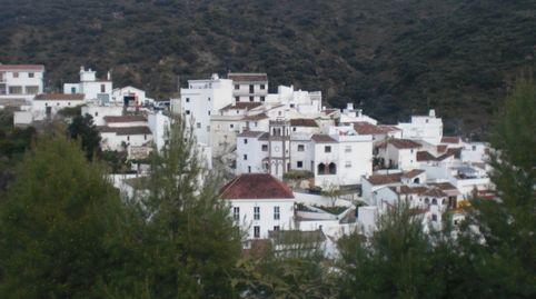 Amplia casa de Pueblo a finalizar en Salares.