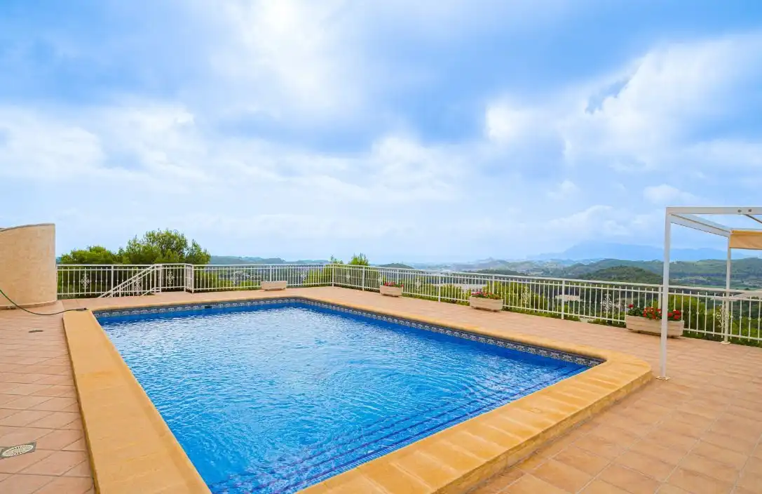 Piscina de Casa o chalet en venta en Altea con Aire acondicionado, Jardín privado y Trastero