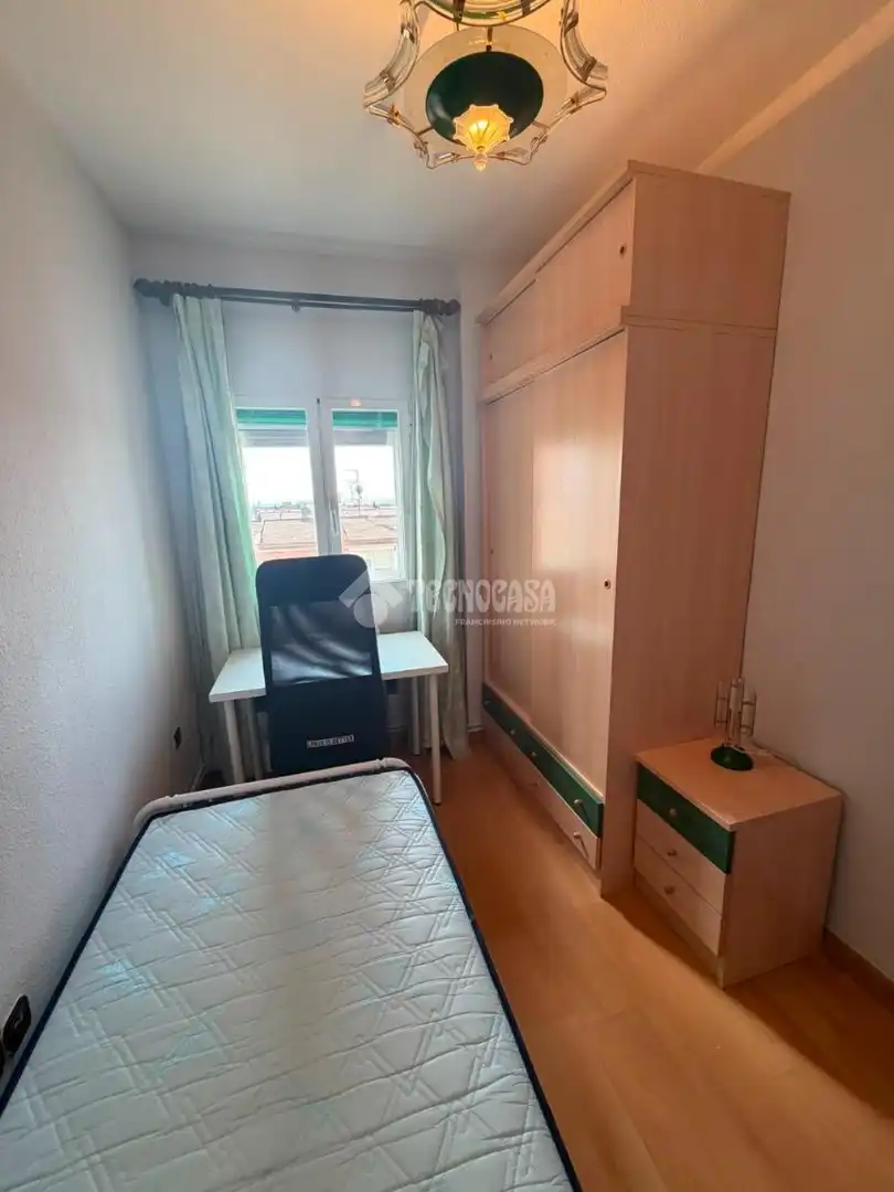 Schlafzimmer von Wohnung zur Miete in Getafe mit Klimaanlage, Heizung und Möbliert