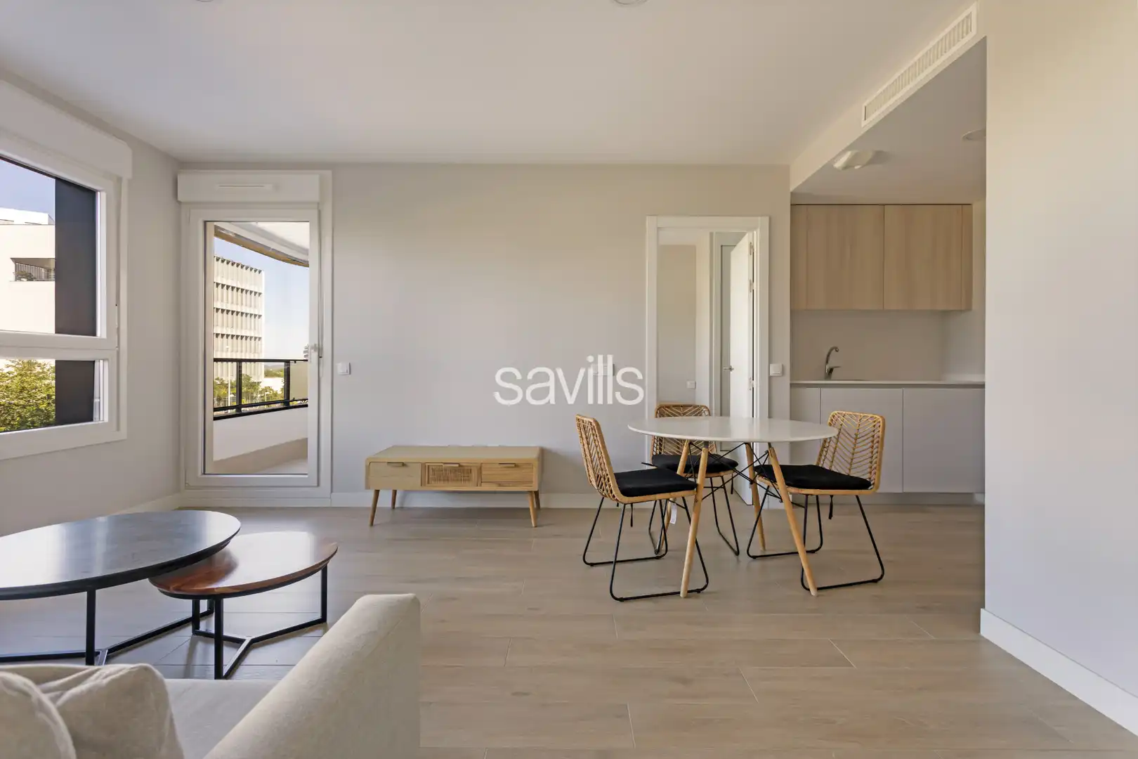 Piso con piscina en venta en Avenida de Juan Antonio Samaranch 51