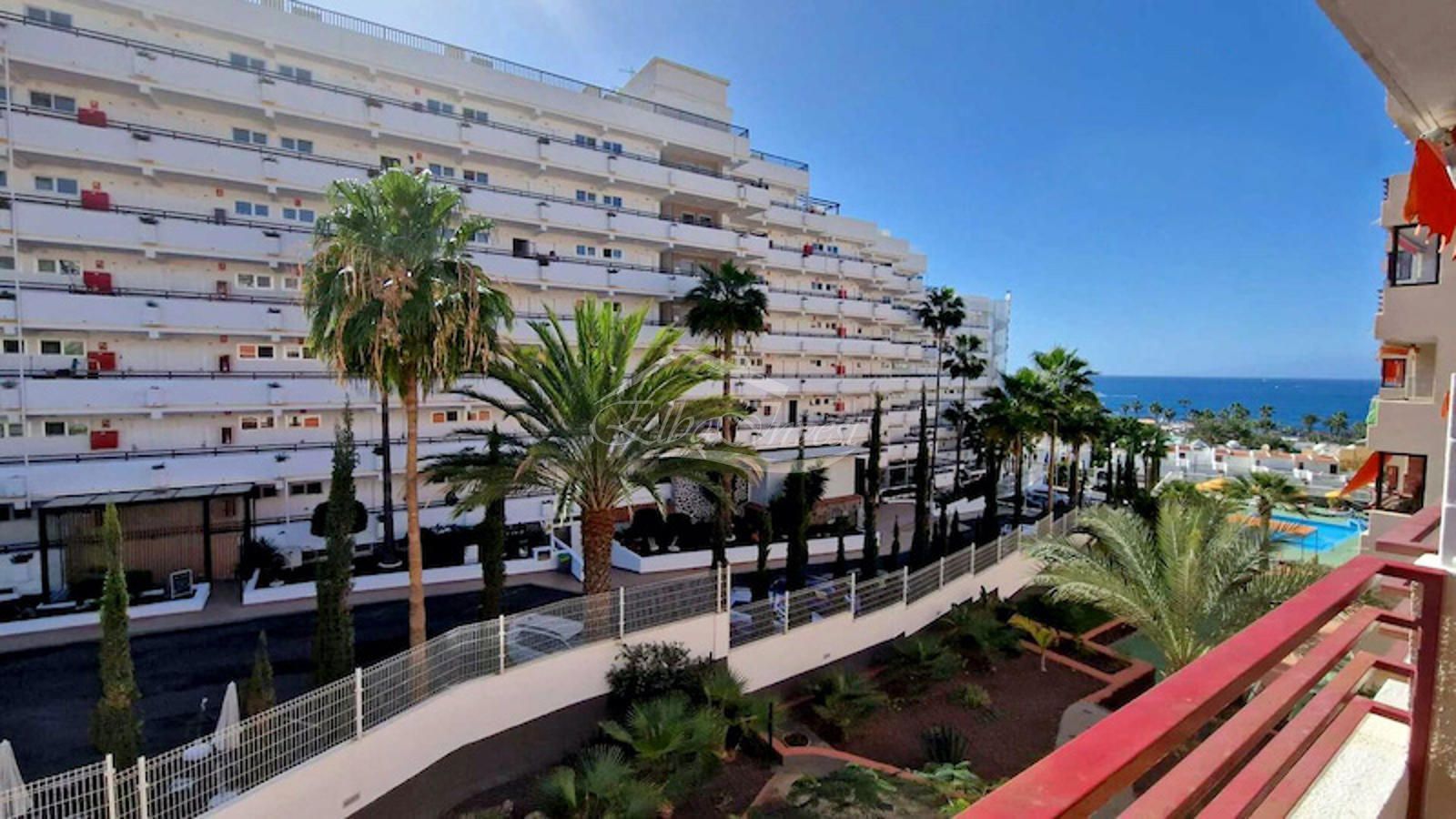 Exterior view of Flat for sale in Adeje  with Terrace, Swimming Pool and Furnished