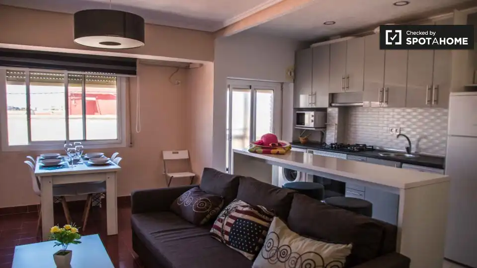 Room in El Cabanyal - El Canyamelar