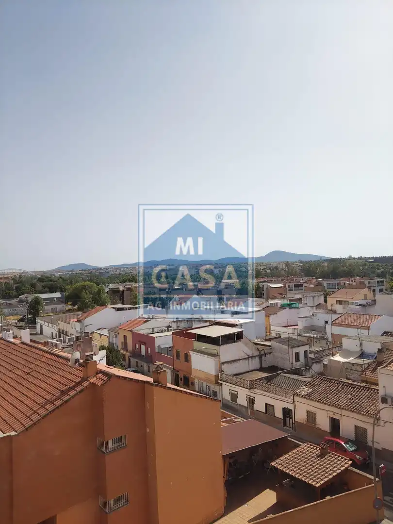 Außenansicht von Wohnung zur Miete in Mérida mit Klimaanlage und Heizung