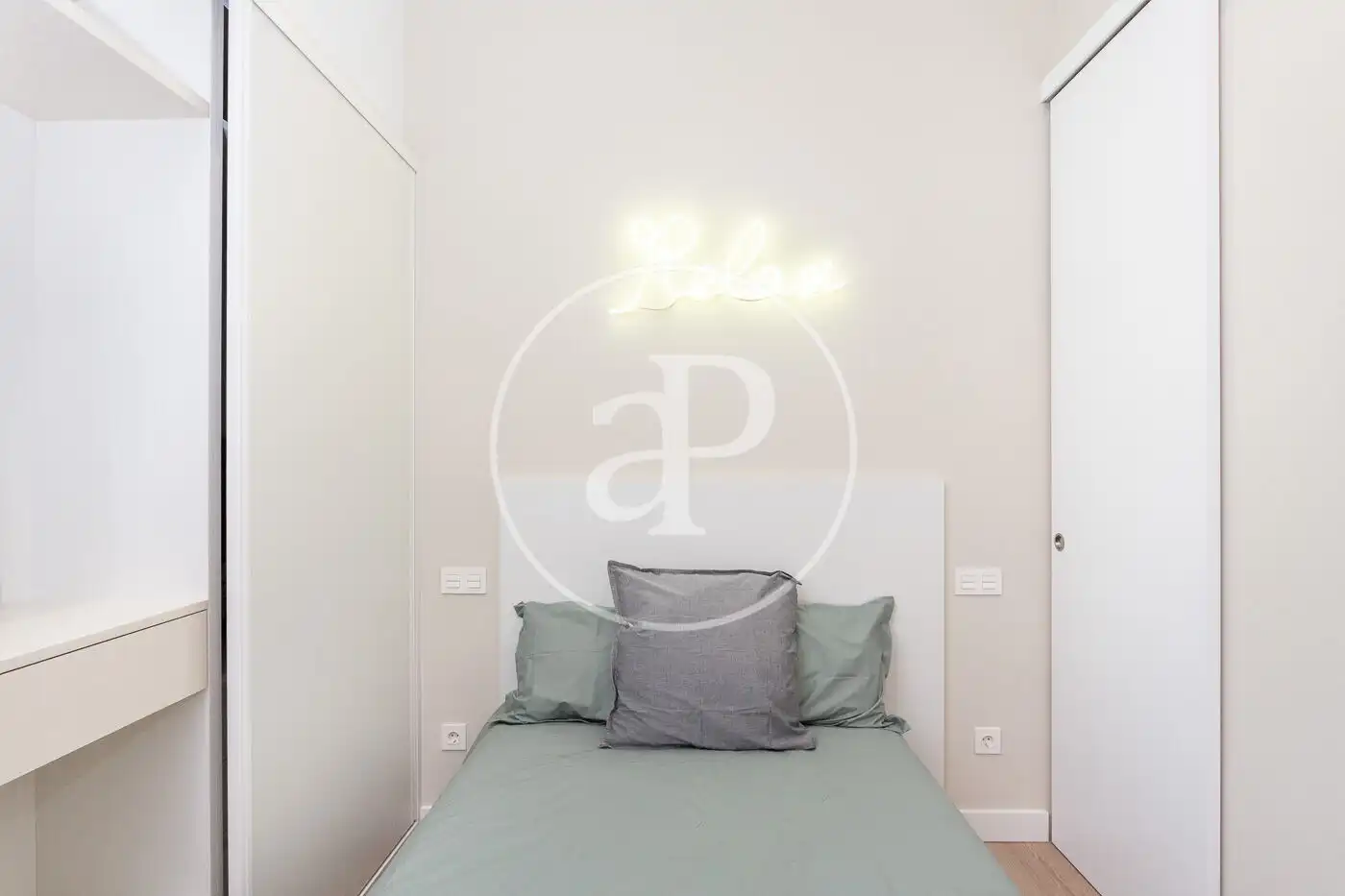 Schlafzimmer von Wohnung zum Verkauf in Madrid mit Klimaanlage, Heizung und Möbliert