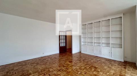 Photo 3 of Flat to rent in Eladio Lopez Vilches, Costillares,  Madrid Capital