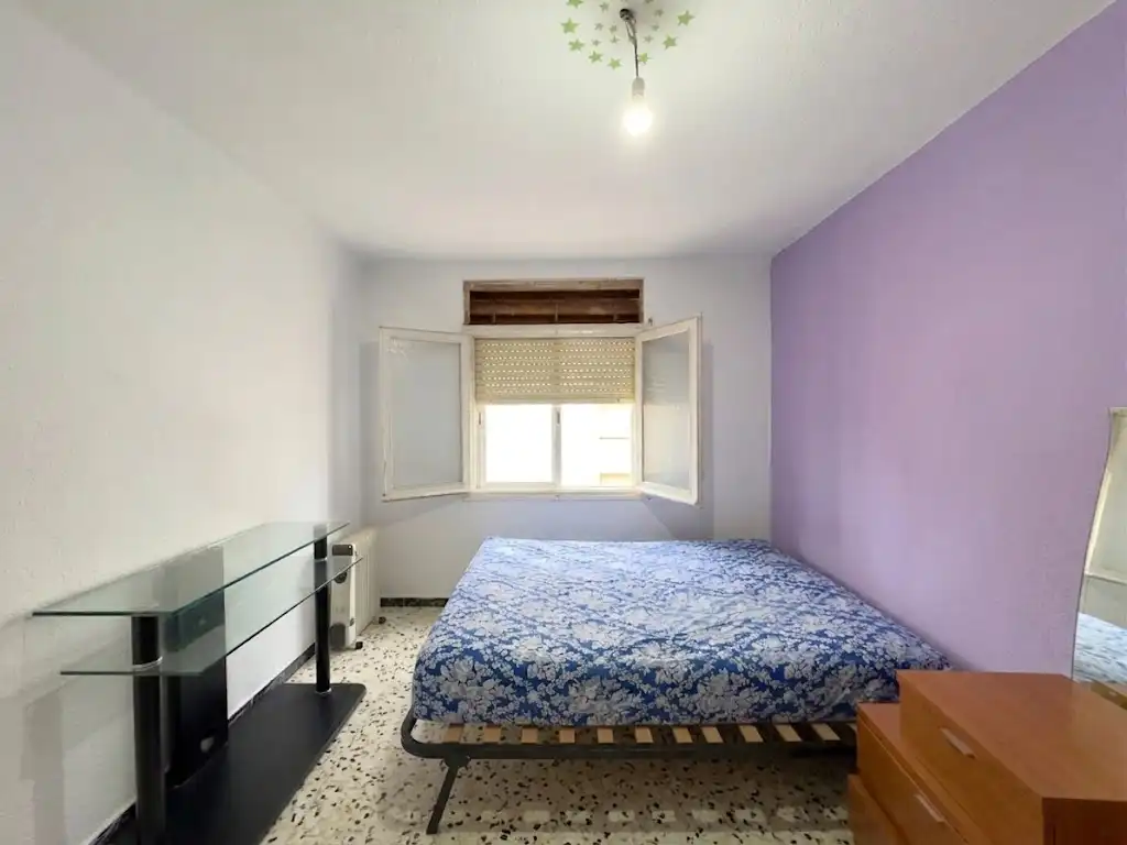 Habitación de Piso en venta en Terrassa con Terraza