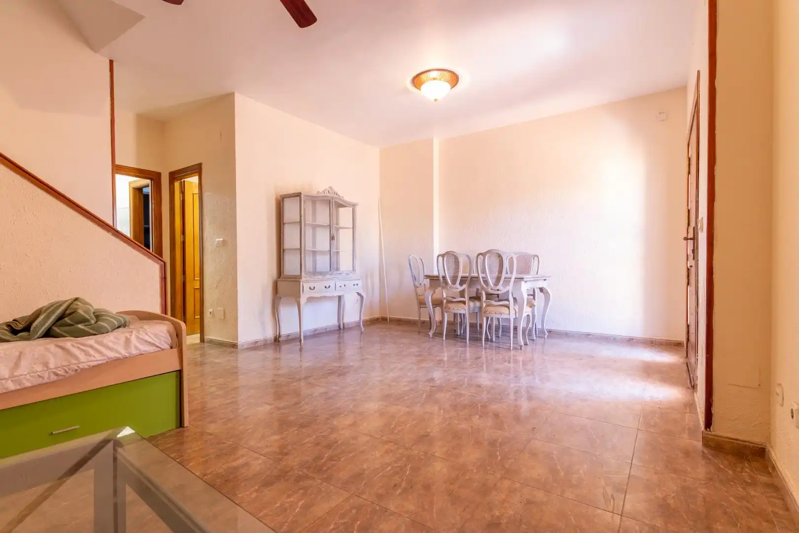 Menjador de Casa o xalet en venda en Águilas amb Jardí privat, Terrassa i Traster