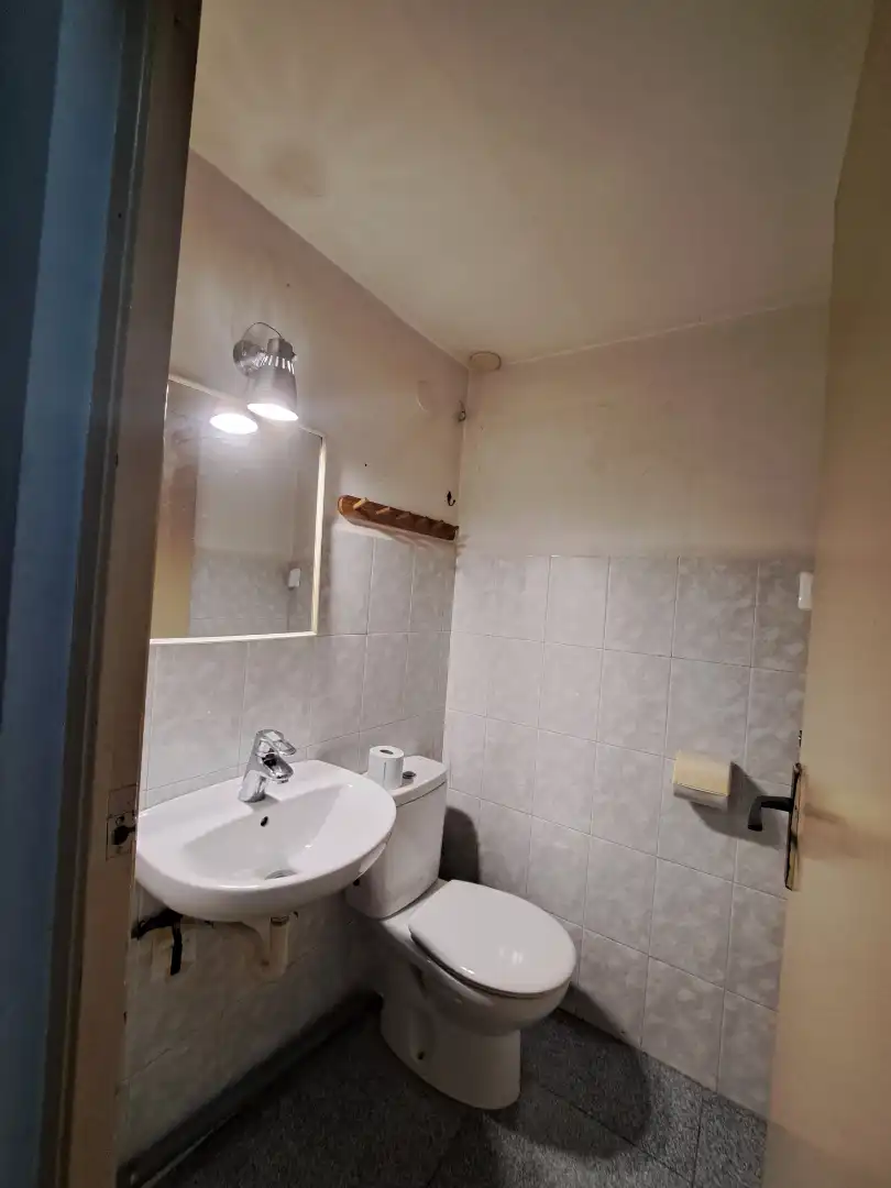 Baño de Local de alquiler en Mataró