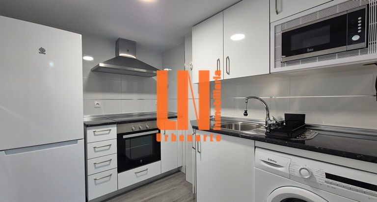Cocina de Apartamento de alquiler en Villanueva de la Cañada con Calefacción, Parquet y Amueblado