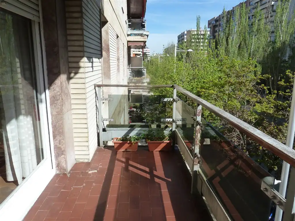 Terraza de Piso en venta en  Pamplona / Iruña con Calefacción, Parquet y Terraza