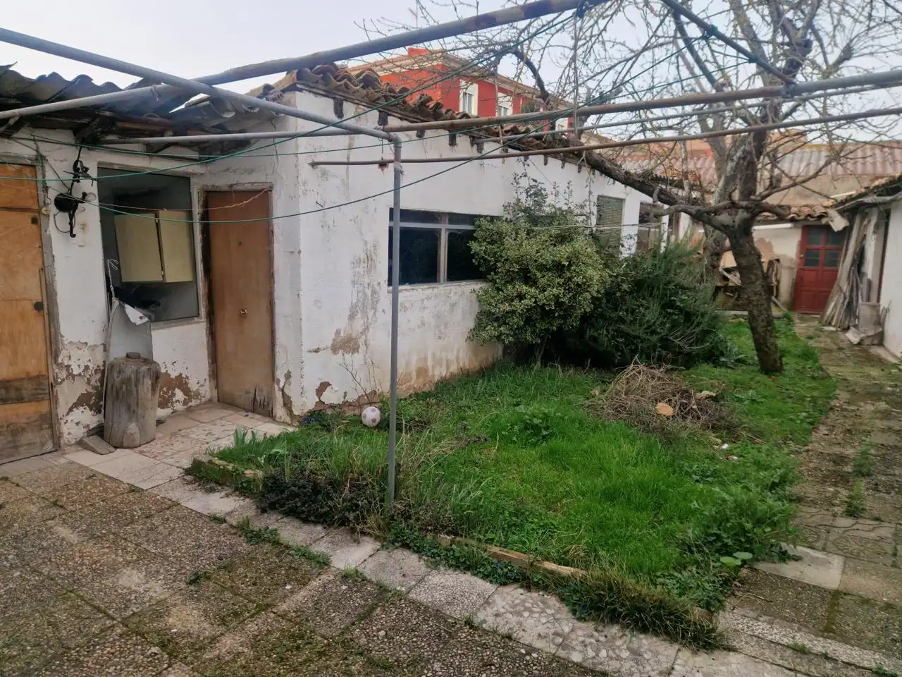Casa o xalet en venda en Burgos amb Calefacció, Jardí privat i Traster