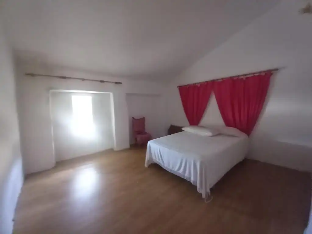 Habitación de Casa o chalet en venta en Alcalá la Real con Terraza y Amueblado