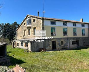 Vista exterior de Casa o xalet en venda en Alfoz de Santa Gadea amb Calefacció, Jardí privat i Balcó