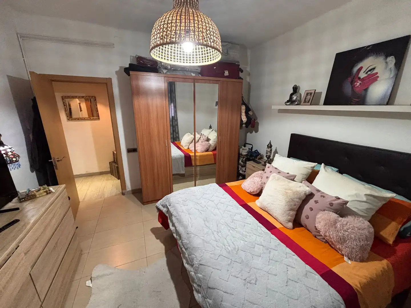 Schlafzimmer von Erdgeschoss zum Verkauf in Cornellà de Llobregat