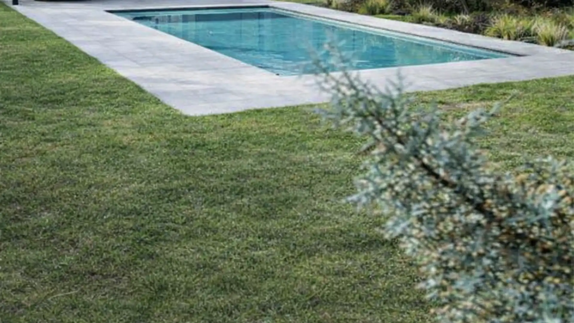 Swimming pool of Residential for sale in Quijorna