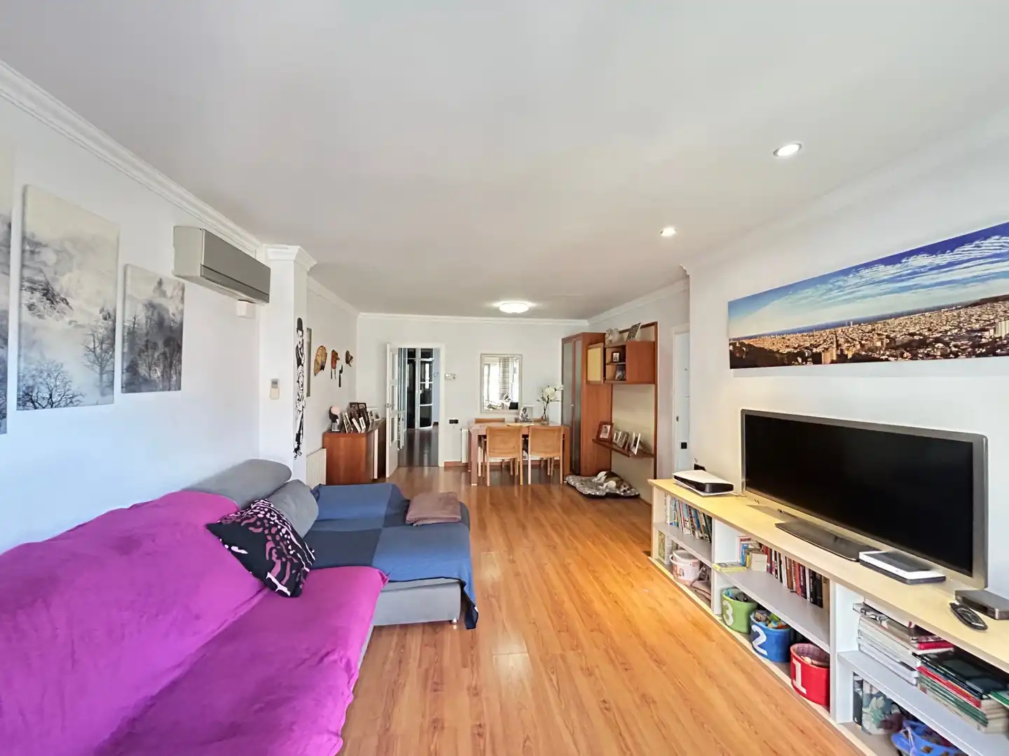 Wohnzimmer von Maisonette zum Verkauf in Sant Boi de Llobregat mit Klimaanlage, Heizung und Parkett