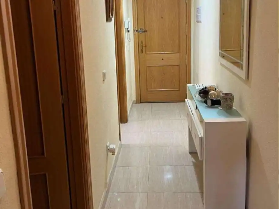 Appartamento con piscina in affitto a Calle Argamasilla de Alba 4, imagen 2