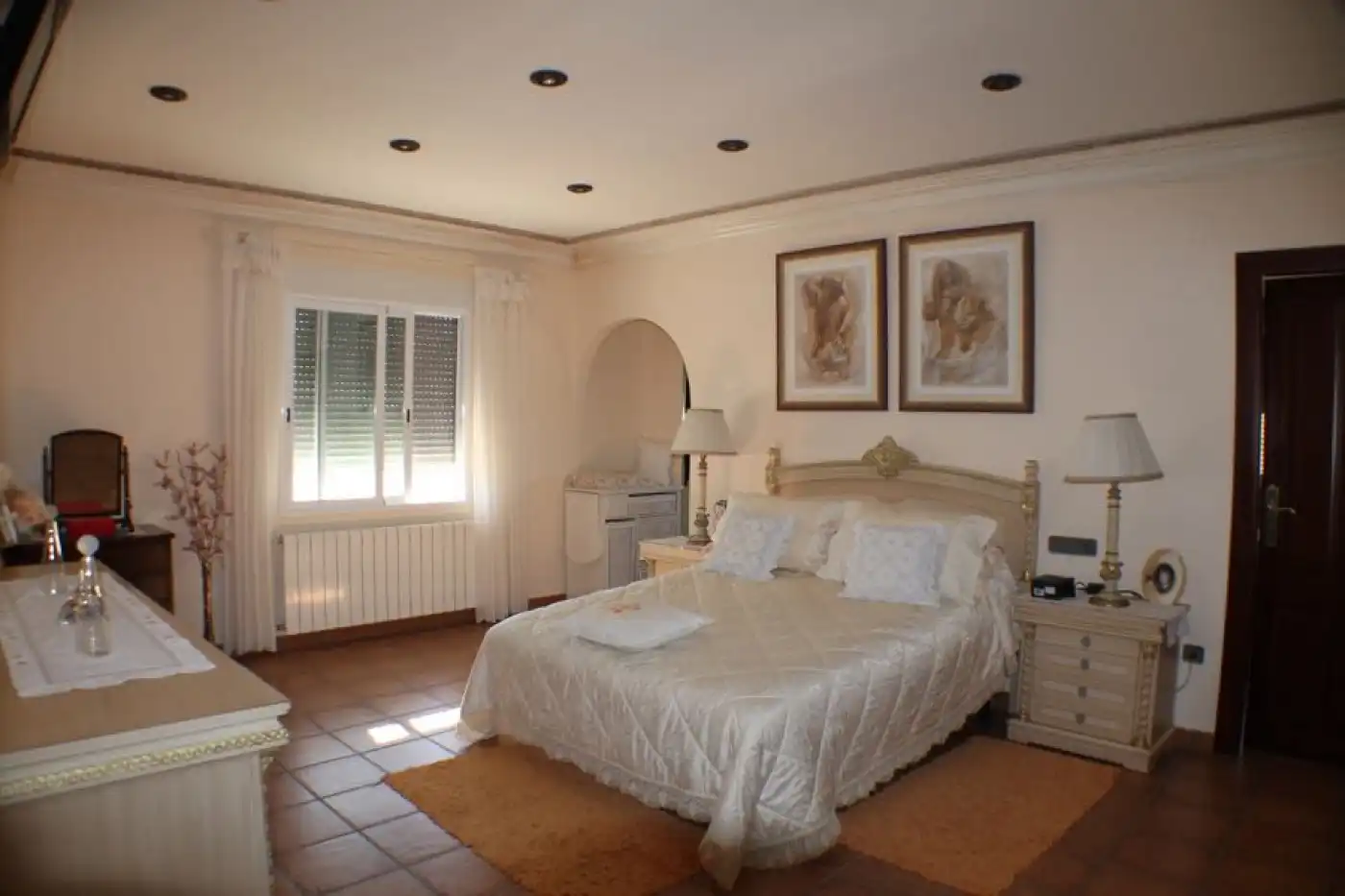Habitación de Casa o chalet en venta en L'Alfàs del Pi con Aire acondicionado, Terraza y Piscina