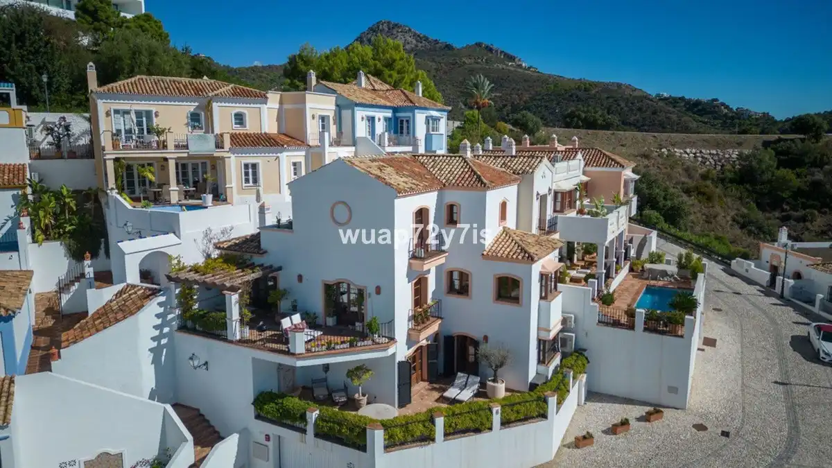 Casa a schiera in vendita a Benahavís pueblo, imagen 2