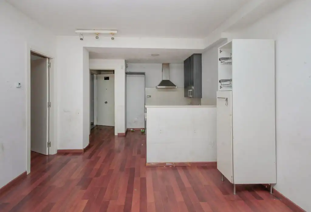 Flat for sale in C/ Almería, Egara