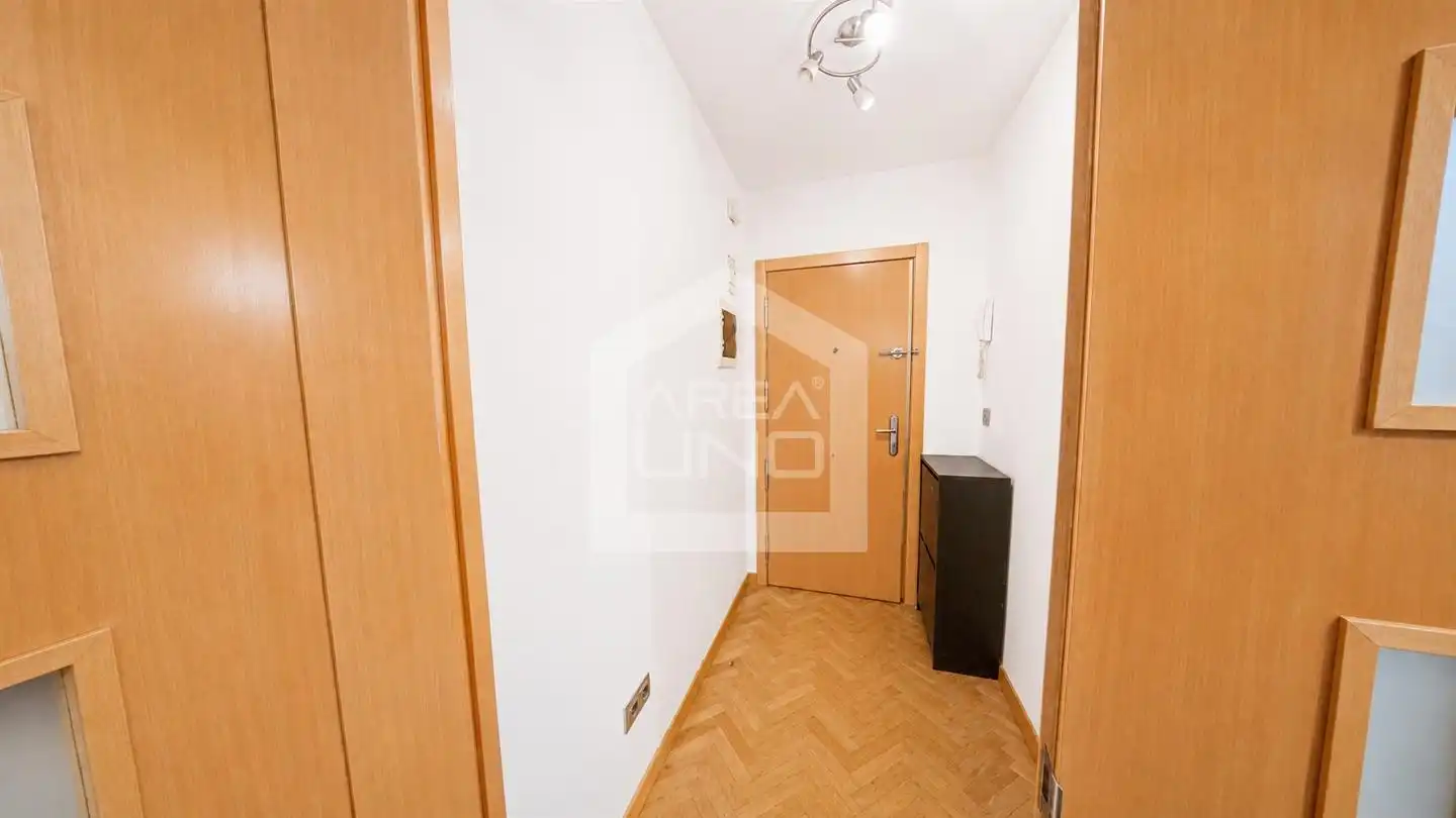 Flat for sale in Alcorcón  with Air Conditioner, Heating and Parquet flooring