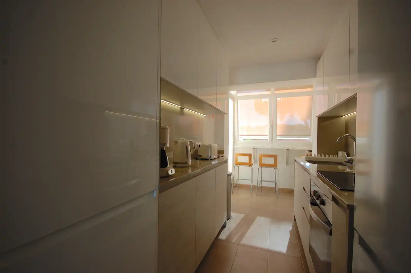 Cocina de Apartamento en venta en L'Escala con Aire acondicionado, Calefacción y Terraza