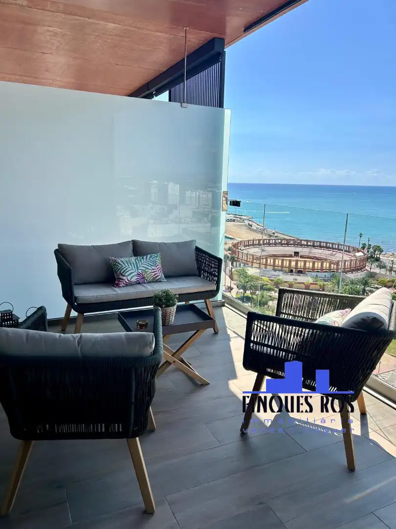 Appartamento con terrazza in vendita a Casco Urbano, imagen 4