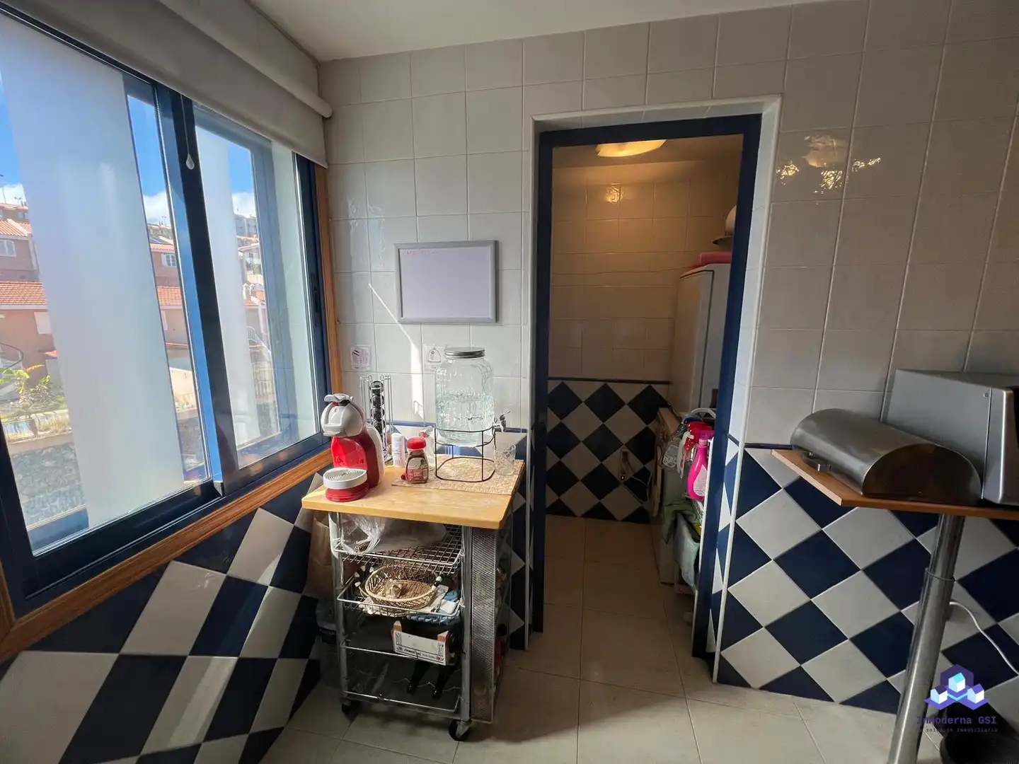 Dúplex en venda a Cataixa, Acorán