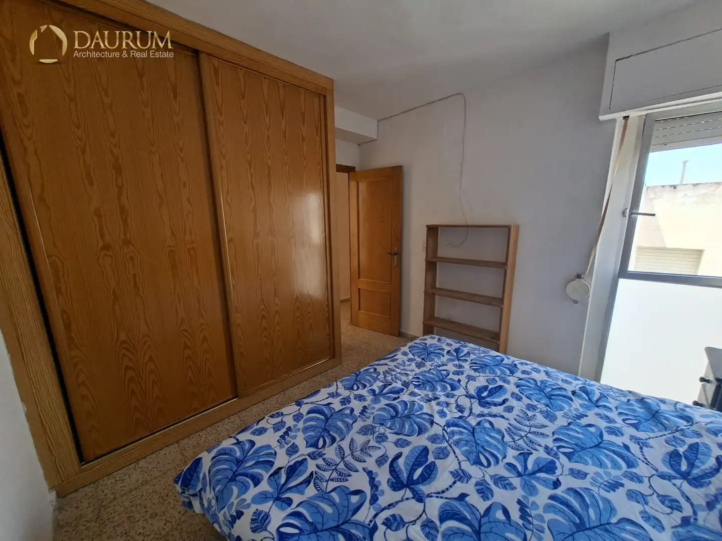 Schlafzimmer von Dachboden zum Verkauf in Alicante / Alacant mit Klimaanlage, Abstellraum und Möbliert