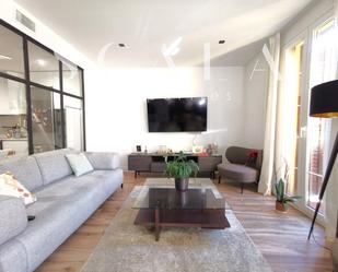 Living room of Flat to rent in  Madrid Capital  with Air Conditioner, Heating and Terrace