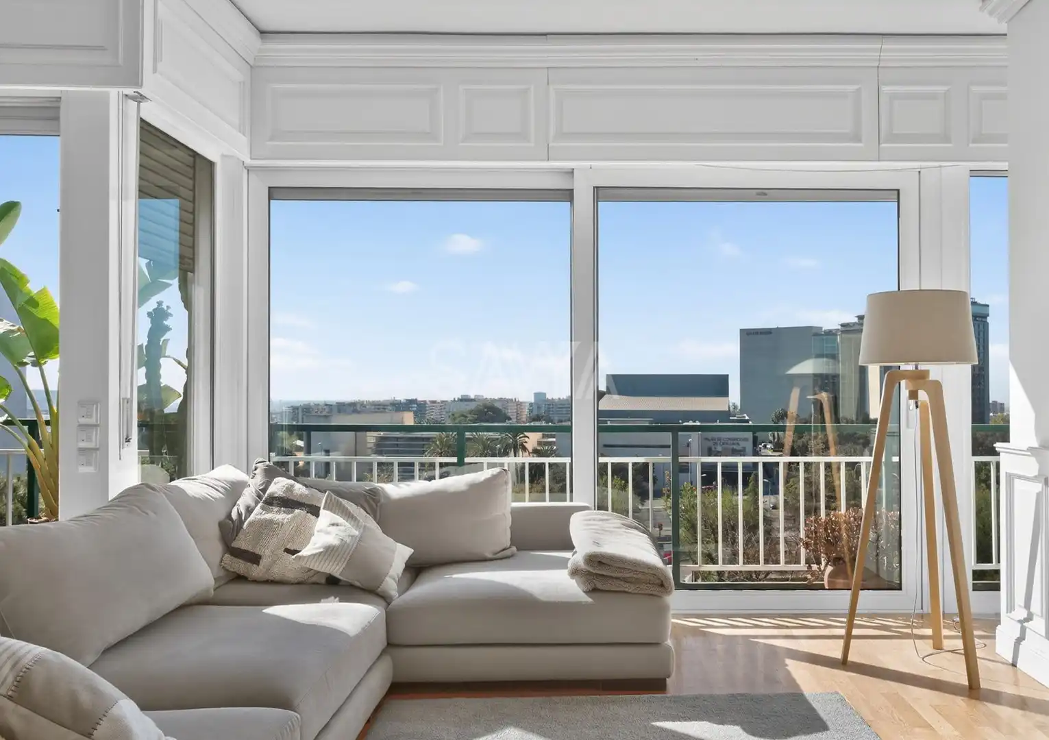 Sala de estar de Piso en venta en Barcelona con Aire acondicionado, Calefacción y Parquet