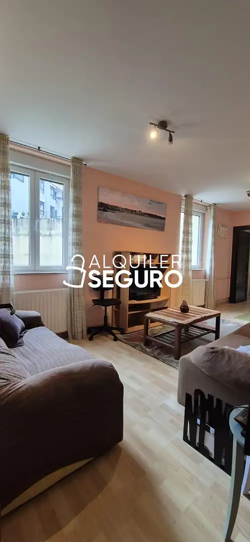 Flat for rent in Oviedo , Asturias