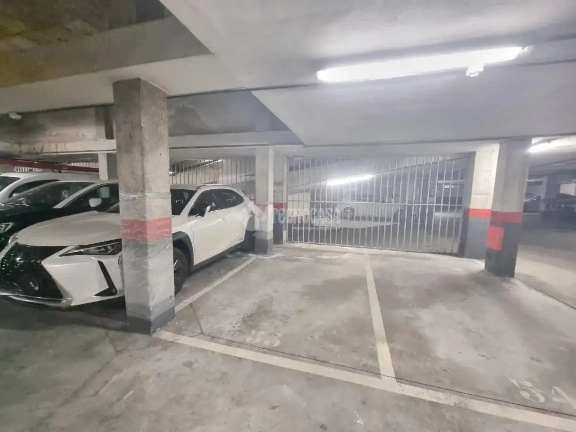 Parking de Garaje en venta en Madrid