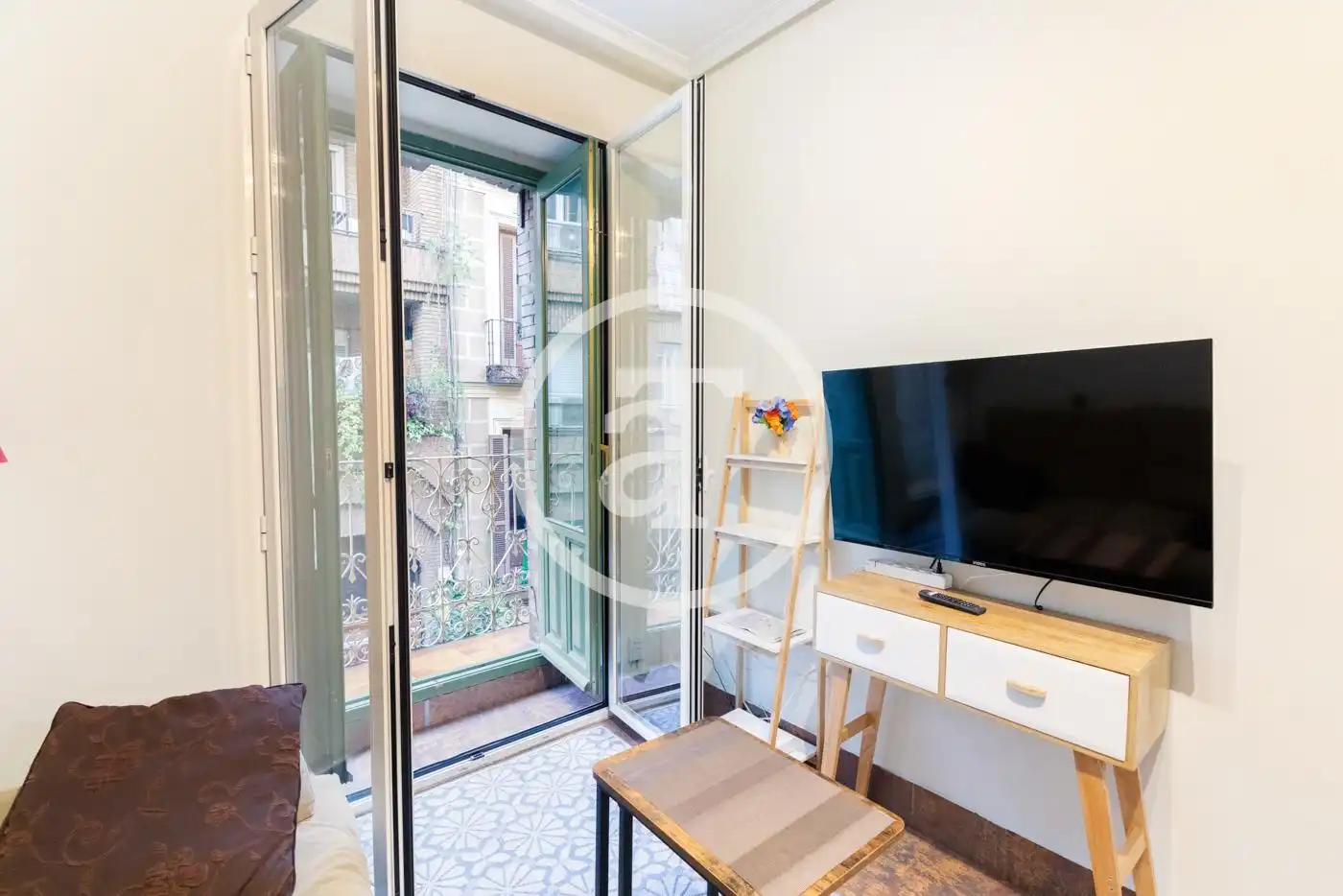Estudio de alquiler en Calle de Velarde, 18, Universidad - Malasaña