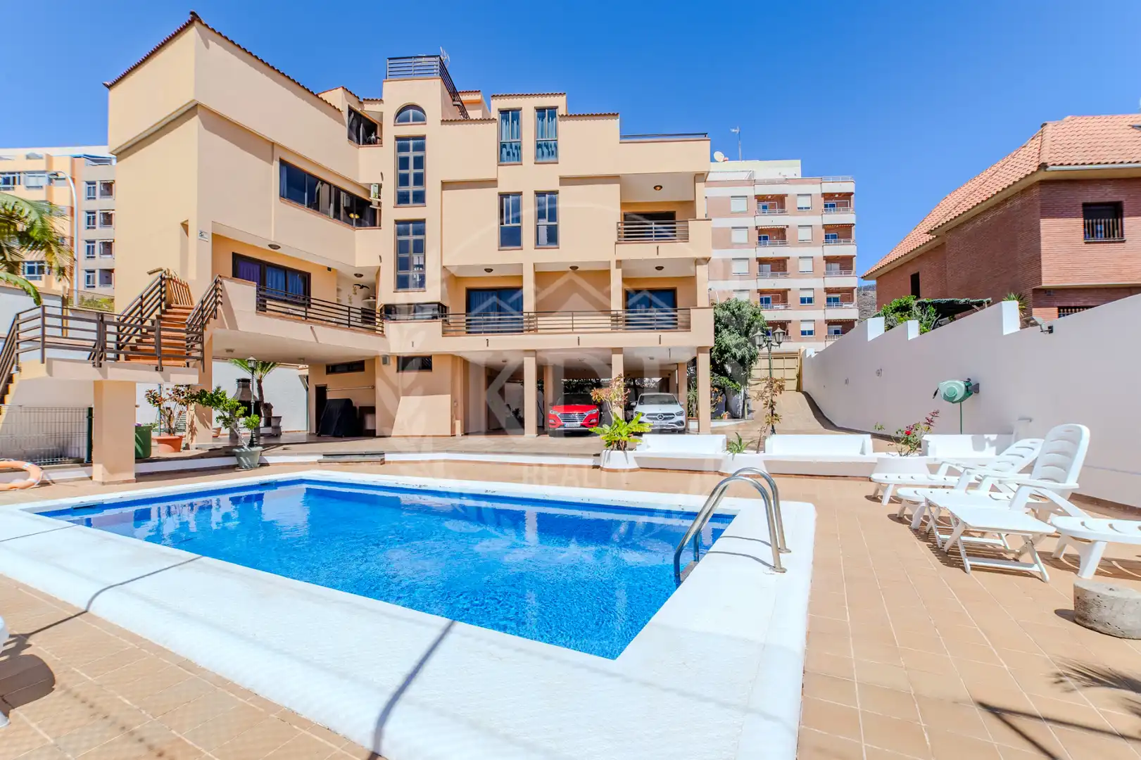 Vista exterior de Casa o xalet en venda en Santa Cruz de Tenerife amb Aire condicionat, Calefacció i Jardí privat