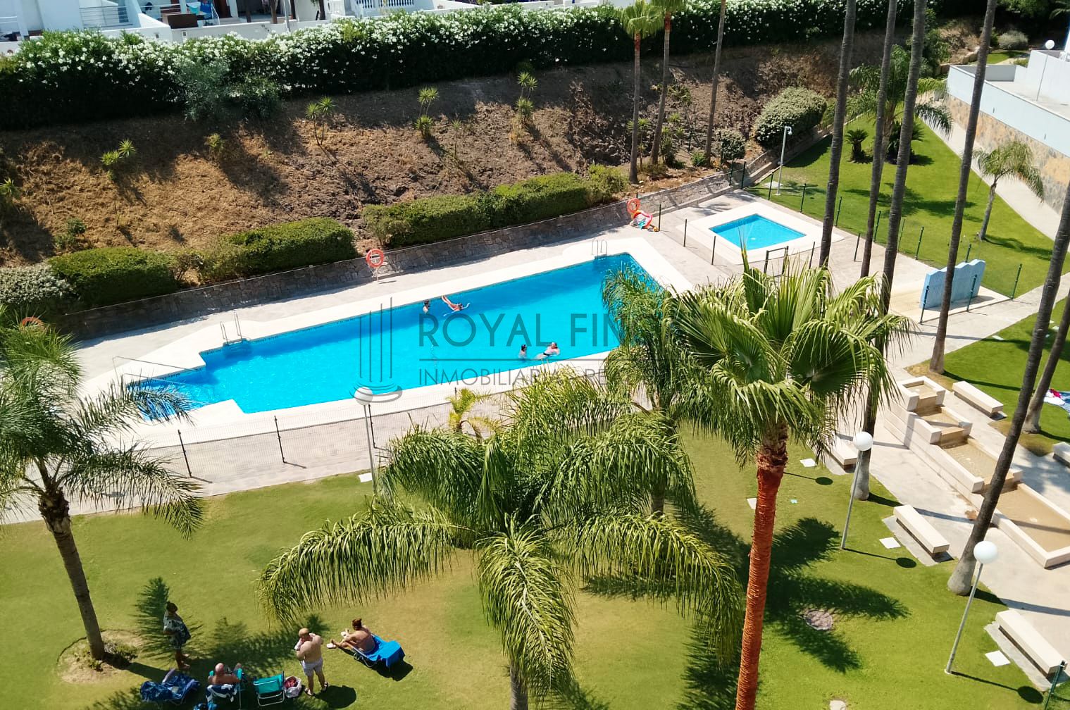 Piscina de Pis en venda en Fuengirola amb Aire condicionat, Terrassa i Traster