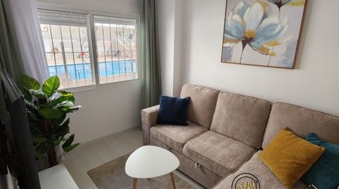 Foto 2 de Apartament en venda a Calle la Loma, Antonio Machado, Torrevieja
